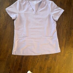 Figs Light Purple V-Neck Short Sleeve Top